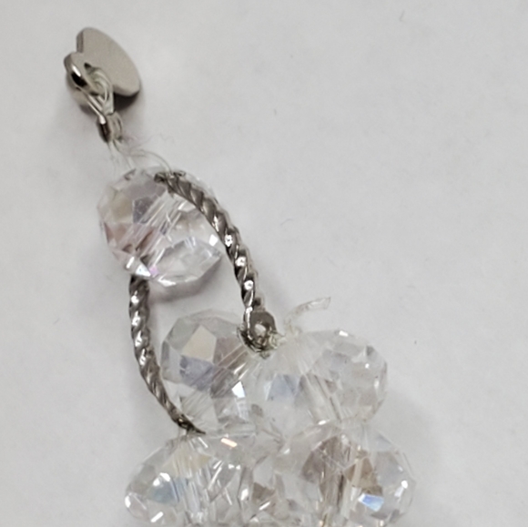 White and gray crystal flower bead bracelet - Picture 2 of 6